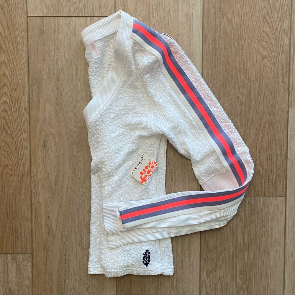 Free People Movement Recovery Layer Top - Picture 5 of 5